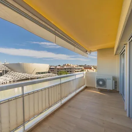 Appartement Pinede Sea View Lux *
