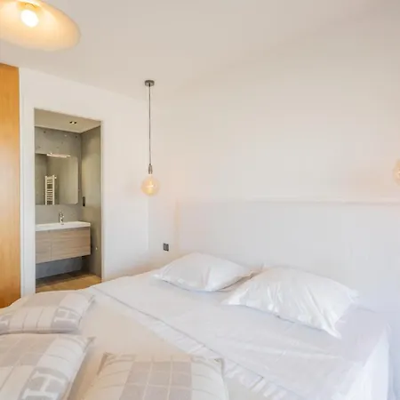 Pinede Sea View Lux Appartement